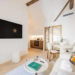 10 New Suite 4 People - Saint-Germain Notre-Dame