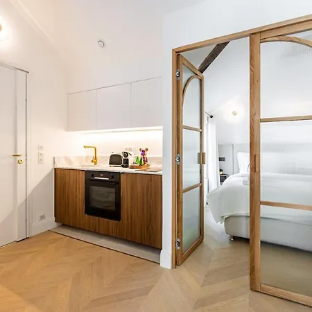 10 New 4 People - Saint-germain Notre-dame Apartment *