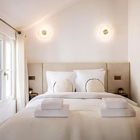 10 New 4 People - Saint-germain Notre-dame Apartment *