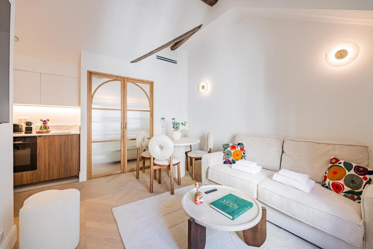 10 New 4 People - Saint-germain Notre-dame Appartamento