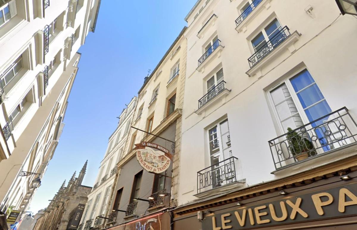 10 New 4 People - Saint-germain Notre-dame *